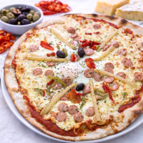 Pizza Strasbourgeoise